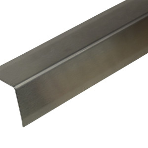 Уголок нержавеющий равнополочный 100х100х10 мм AISI 304 в наличии в Магадане