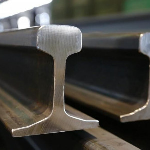 Железнодорожные рельсы углеродистая сталь 2 гр. износа 25000 мм Р-50 в наличии в Магадане