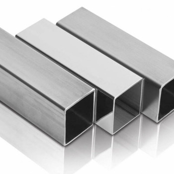 Труба профильная нержавеющая квадратная 100х100х1,5 мм AISI 201 в наличии в Магадане