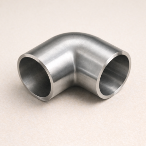 Угольник под сварку с подогревом AISI 304 ДУ 25 в наличии в Магадане